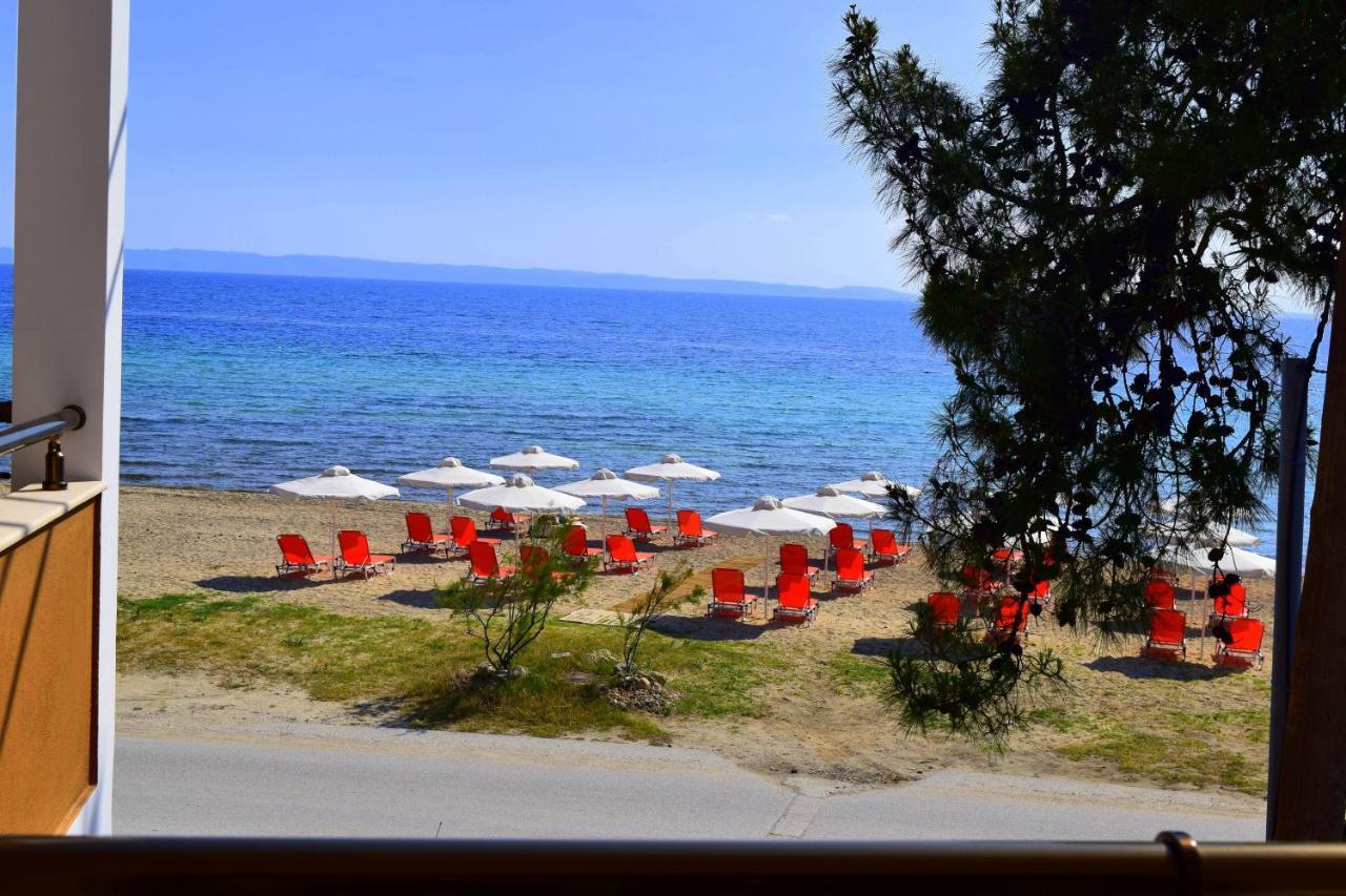 Studio Nikiti Beach ภายนอก รูปภาพ