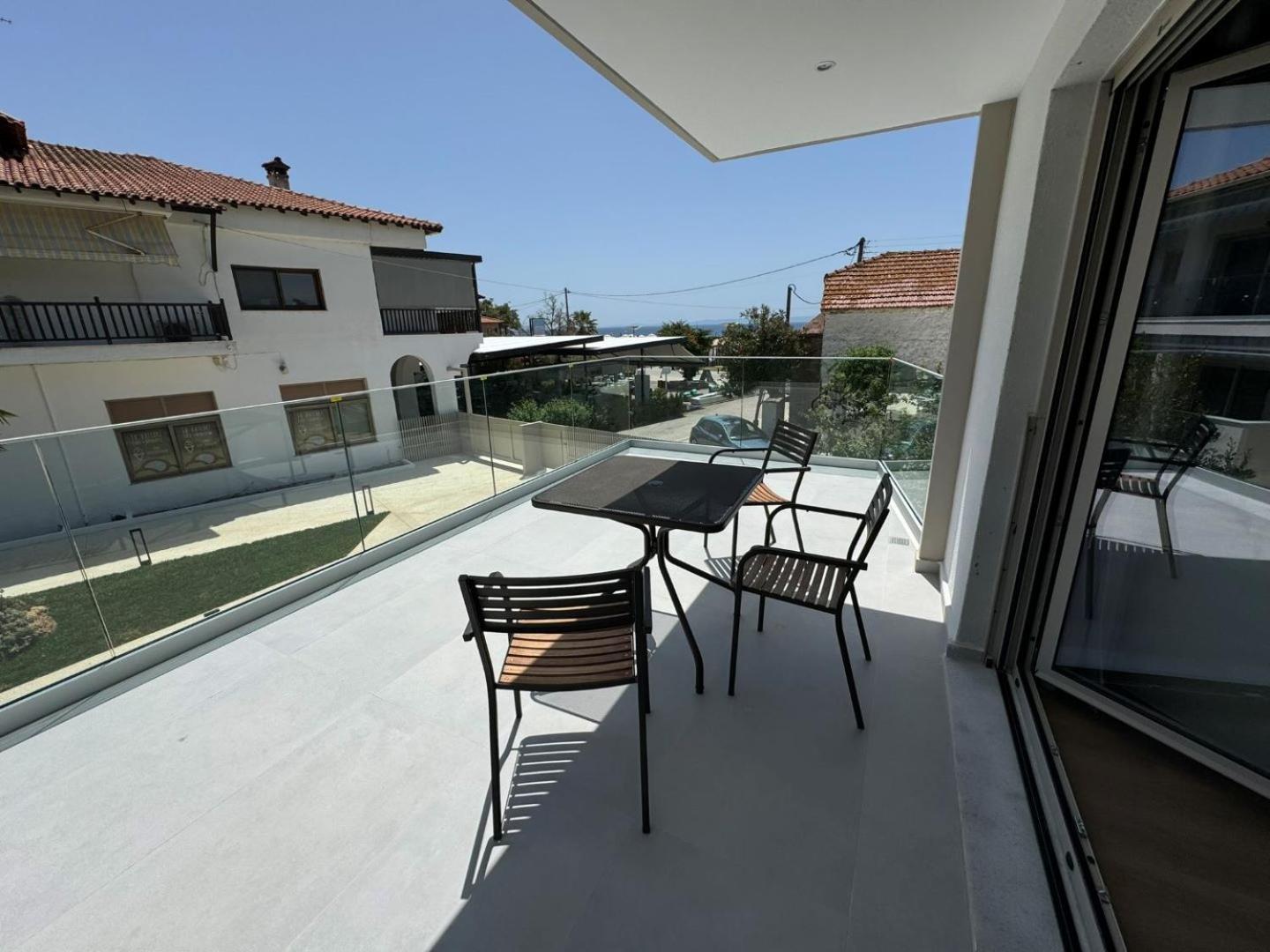 Studio Nikiti Beach ภายนอก รูปภาพ