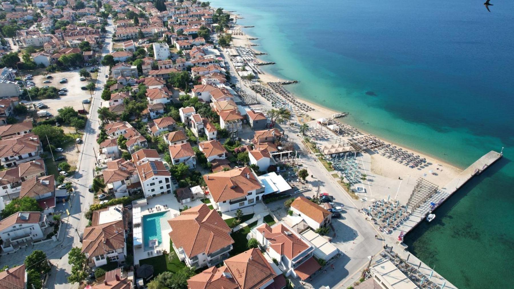 Studio Nikiti Beach ภายนอก รูปภาพ