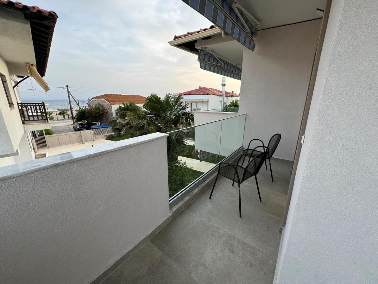 Studio Nikiti Beach ภายนอก รูปภาพ