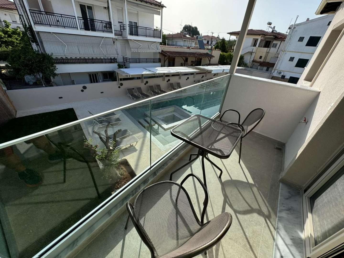 Studio Nikiti Beach ภายนอก รูปภาพ